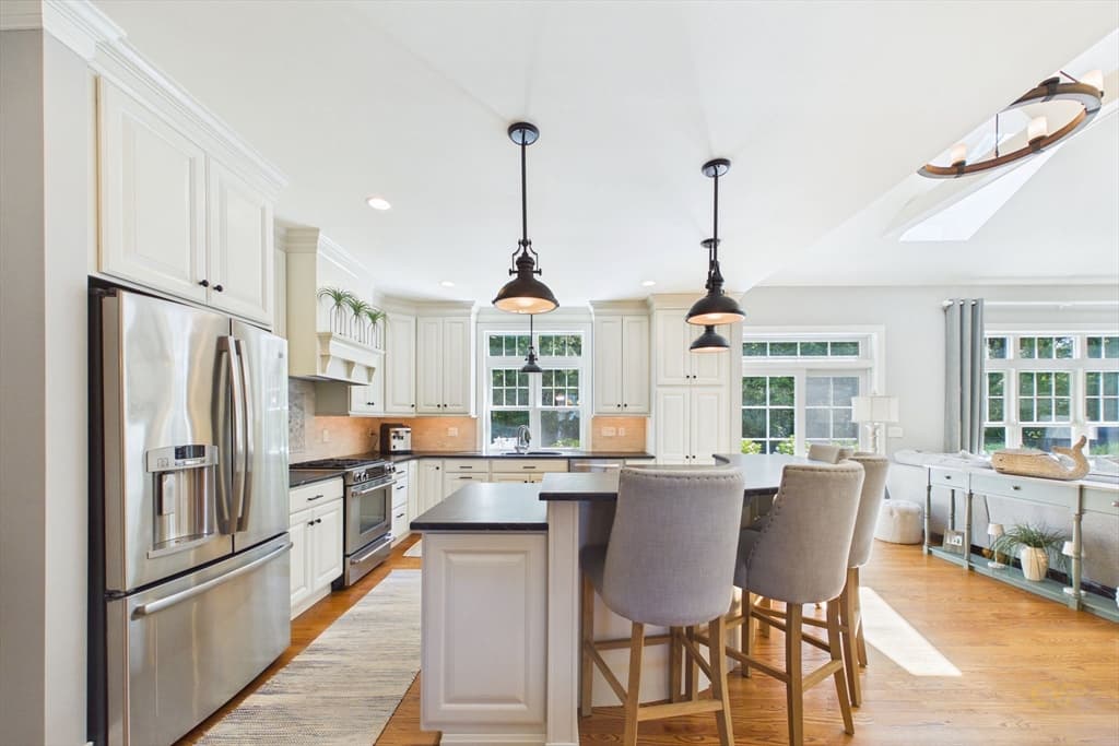 8 Park Place, Mattapoisett MA 02739 photo 10