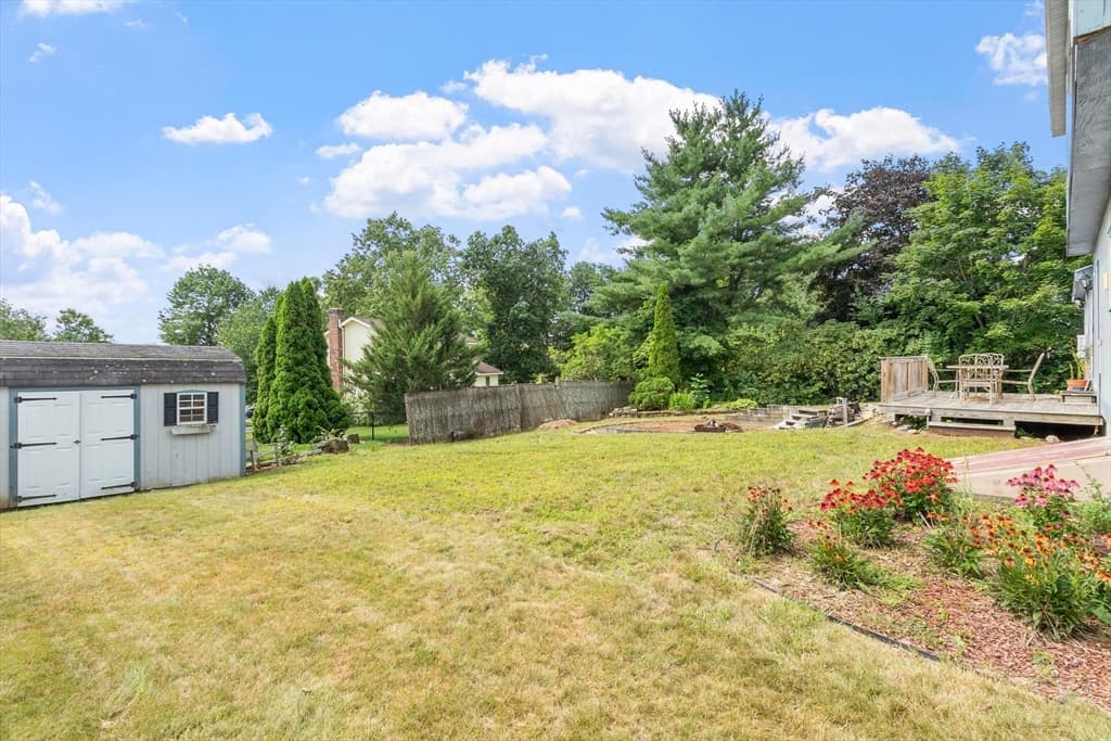 42 Pierce Farm Rd, Fitchburg MA 01420 photo 5