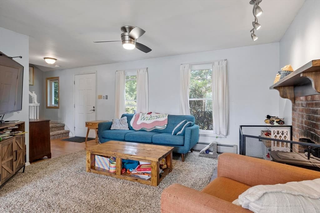 42 Pierce Farm Rd, Fitchburg MA 01420 photo 8