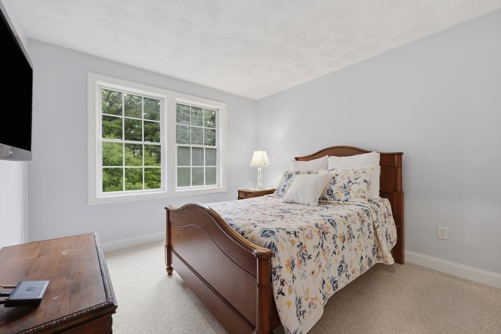 21 Olde Taverne Ln, Amesbury MA 01913 photo 28