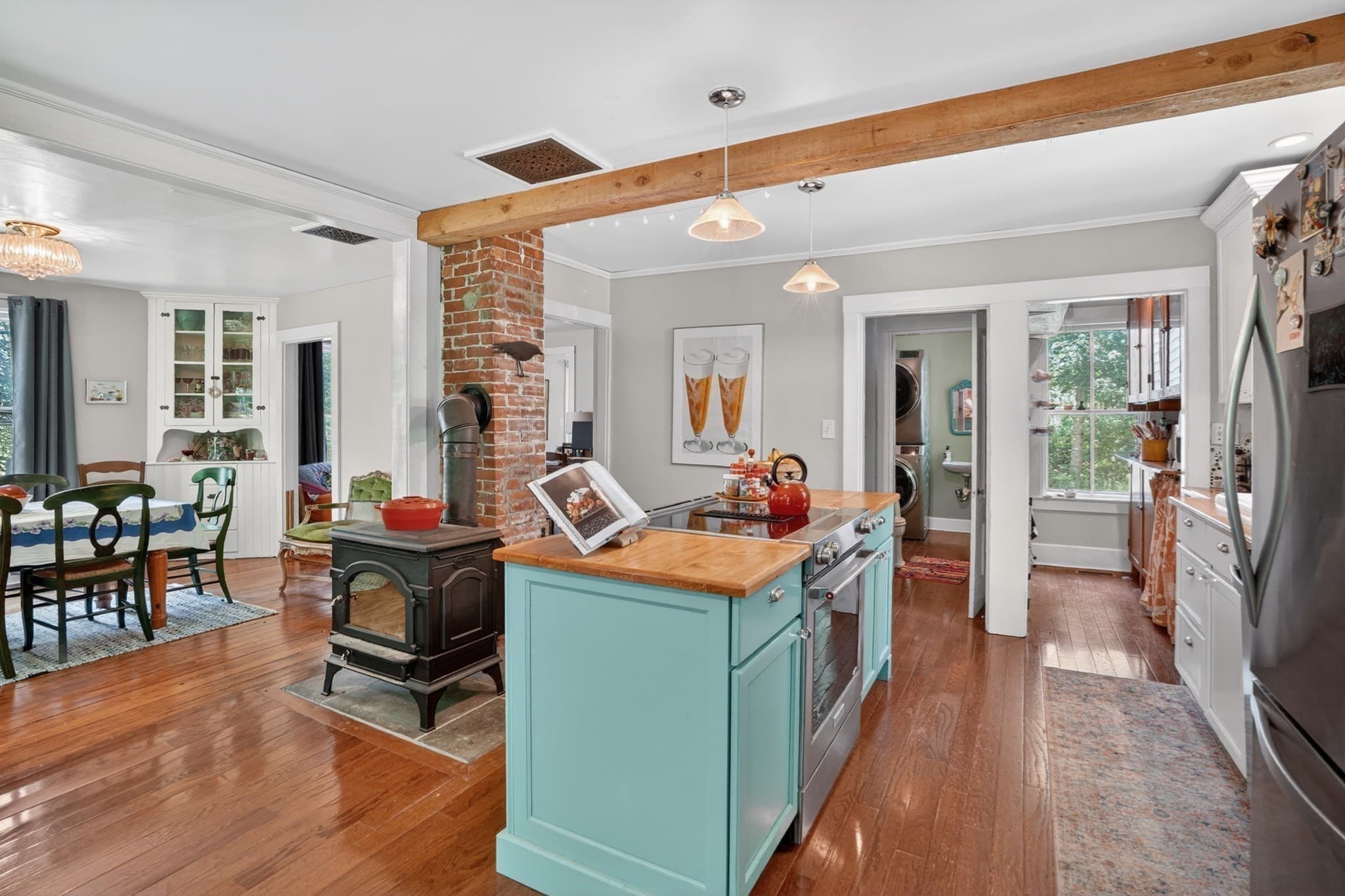 Single Family Residence at 41 Cook Road, Tisbury MA 02568, photo 4 of 26
