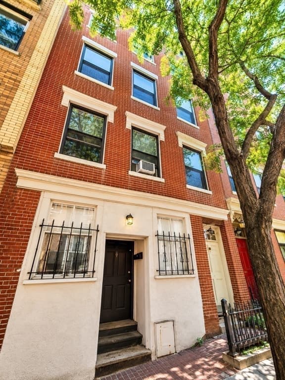 61 Phillips St # 3, Boston MA 02114 photo 14