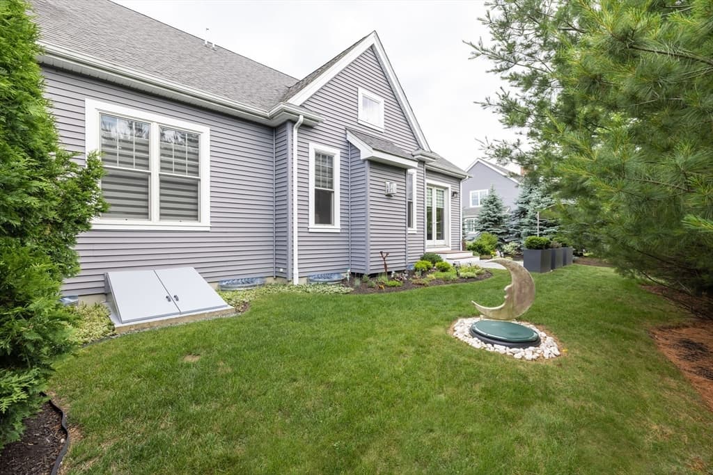 Condominium at 11 Tolland Way # 11, Framingham MA 01701, Framingham, photo 32 of 41