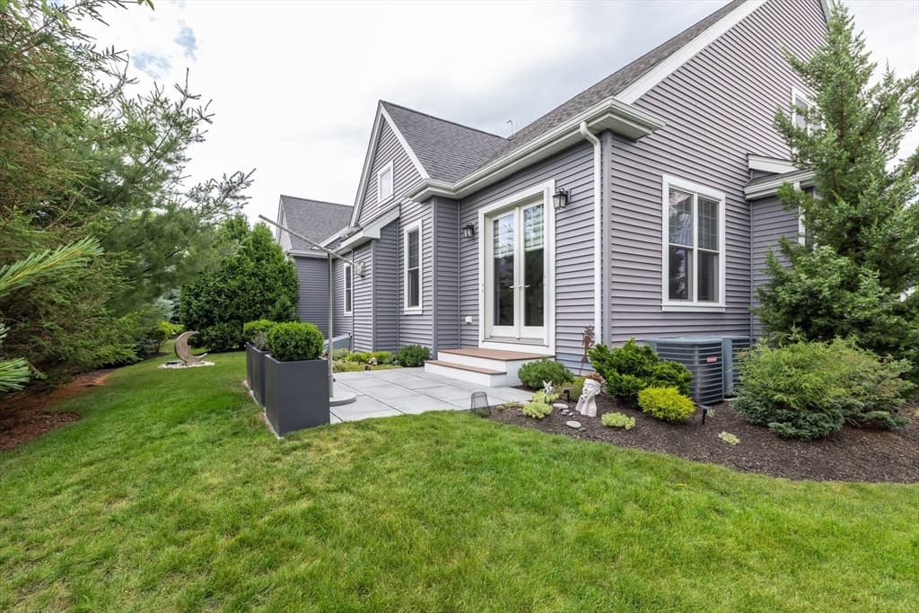 Condominium at 11 Tolland Way # 11, Framingham MA 01701, Framingham, photo 31 of 41