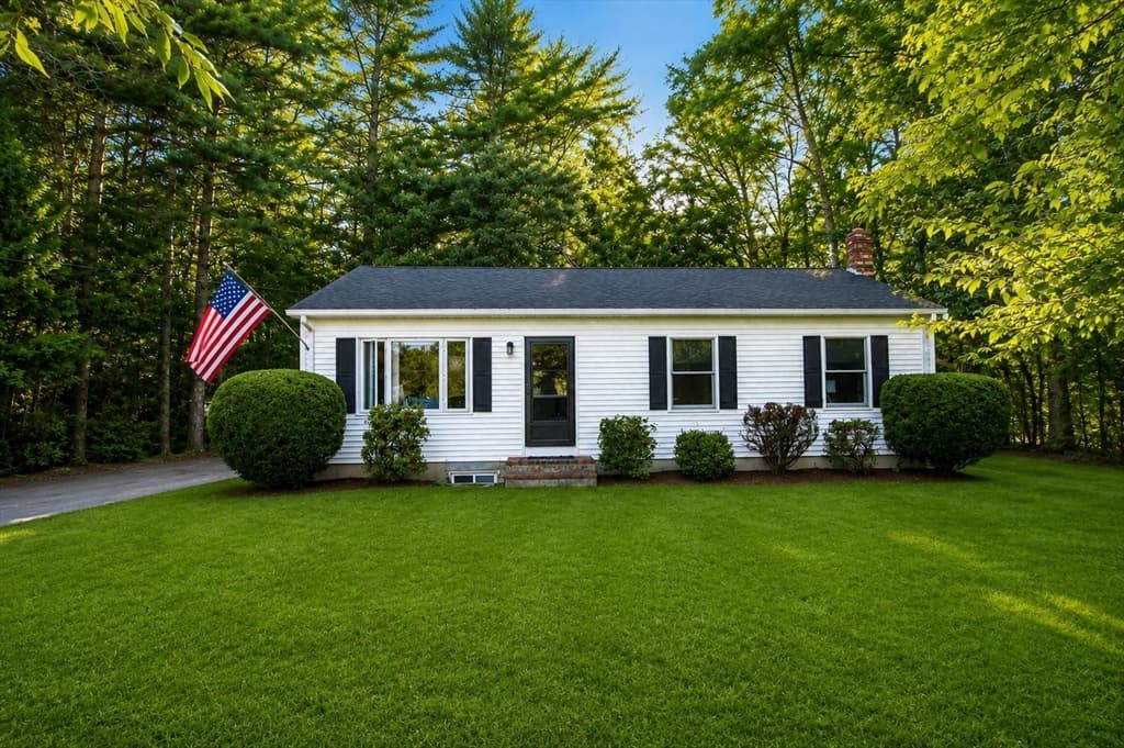 6 Keith Ave, Kingston MA 02364 photo 2