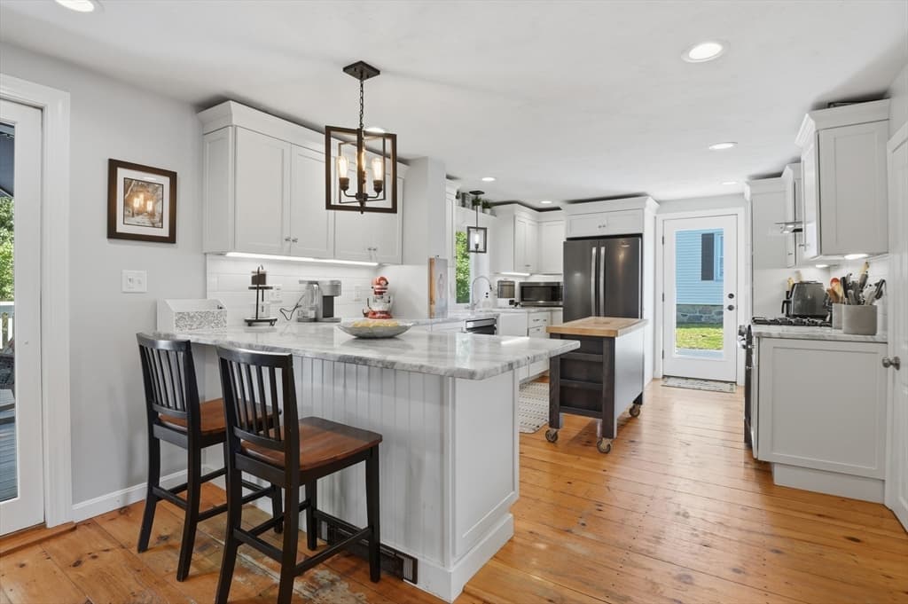 1 Cuba Road, Worcester MA 01603 photo 9