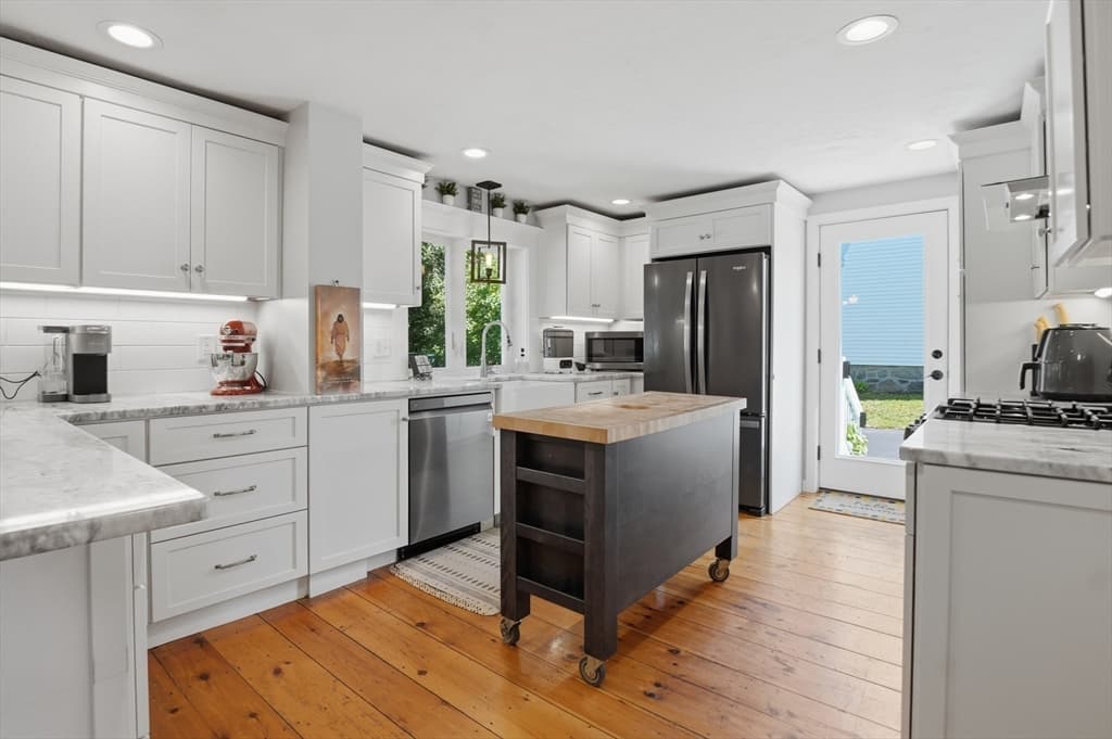 1 Cuba Road, Worcester MA 01603 photo 10