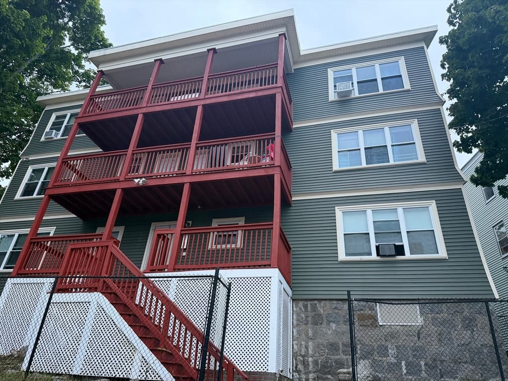 125 Rosseter St, Boston MA 02121 photo 10