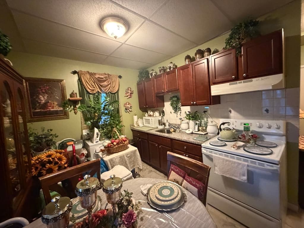 125 Rosseter St, Boston MA 02121 photo 15