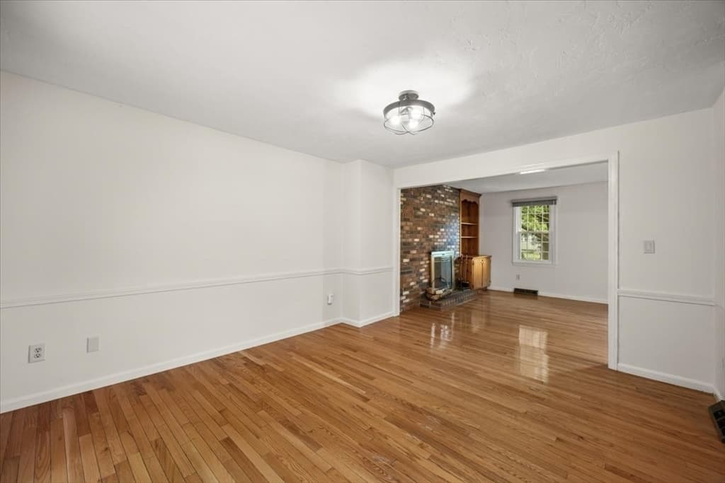 28 Camelot Ct # 28, Stoughton MA 02072 photo 13