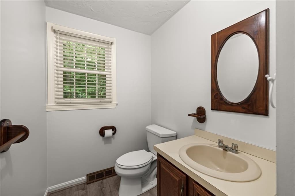 28 Camelot Ct # 28, Stoughton MA 02072 photo 20