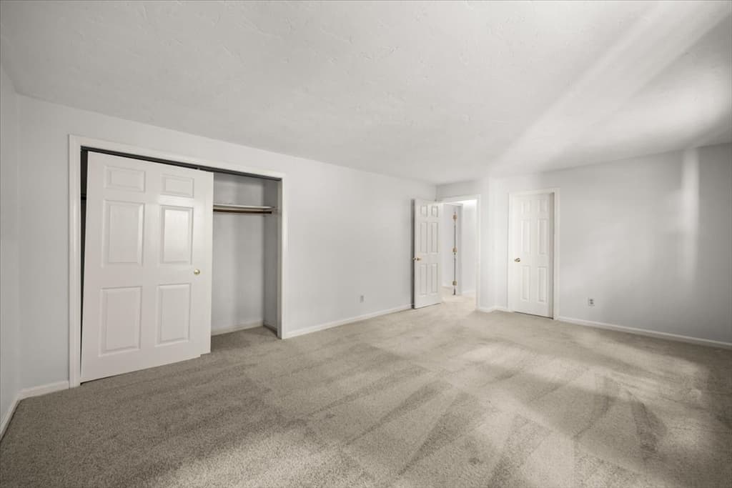 28 Camelot Ct # 28, Stoughton MA 02072 photo 24