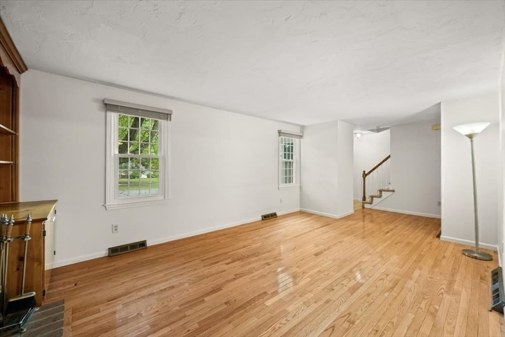 28 Camelot Ct # 28, Stoughton MA 02072 photo 19
