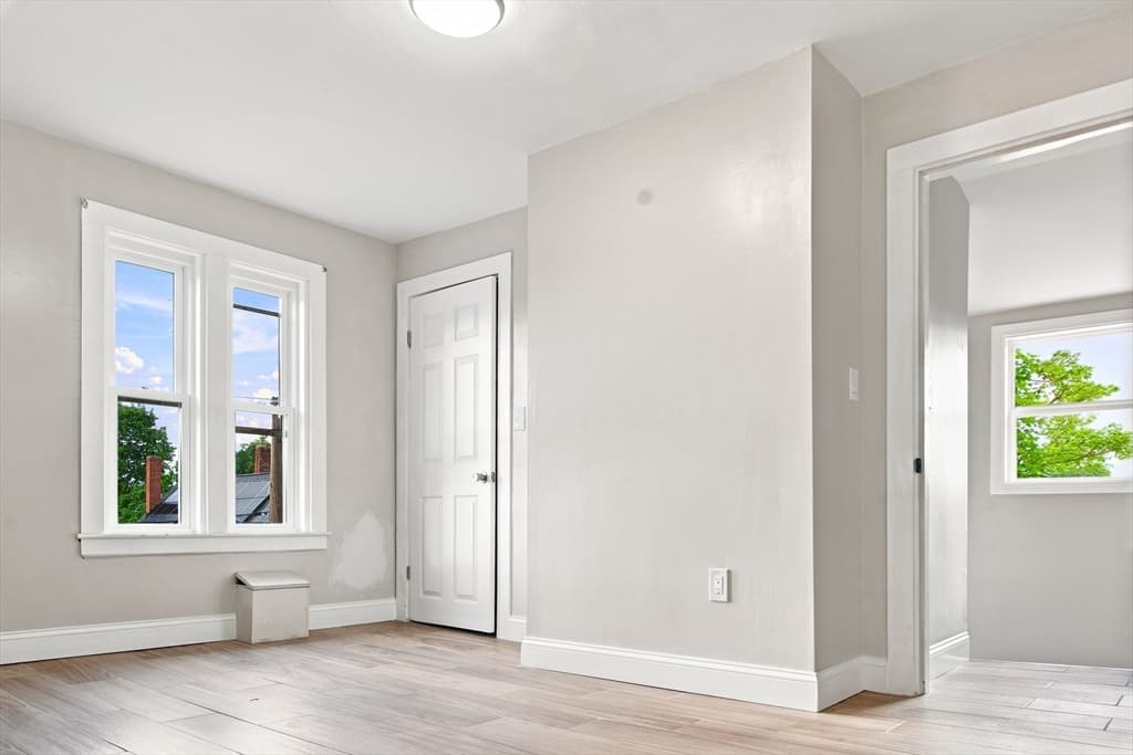 418 Ash St, Brockton MA 02301 photo 24