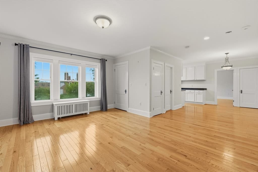 21 Bradlee Rd # 32, Medford MA 02155 photo 2