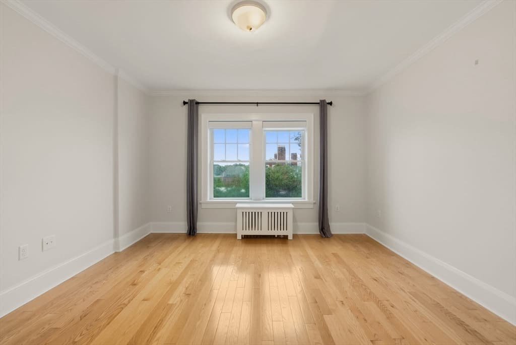 21 Bradlee Rd # 32, Medford MA 02155 photo 11