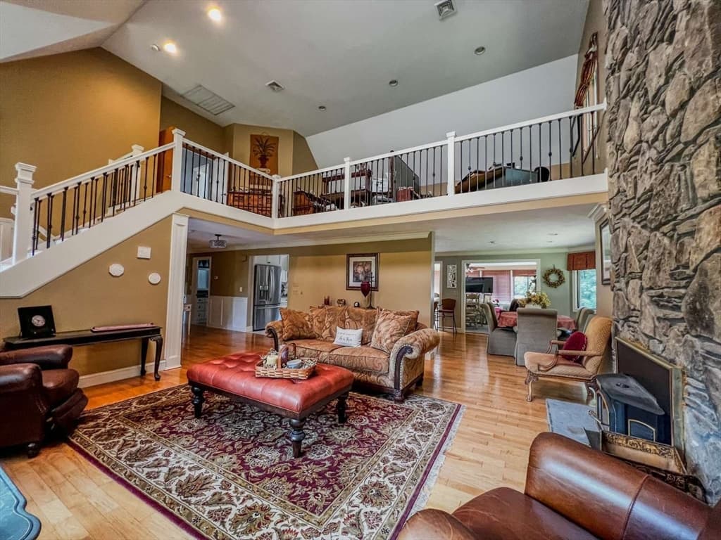 26 Liberty Hill Drive, Blackstone MA 01504 photo 3