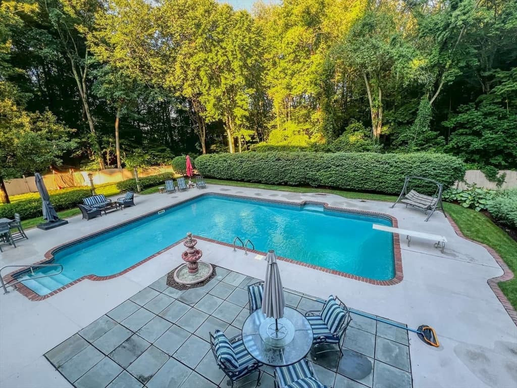 26 Liberty Hill Drive, Blackstone MA 01504 photo 4