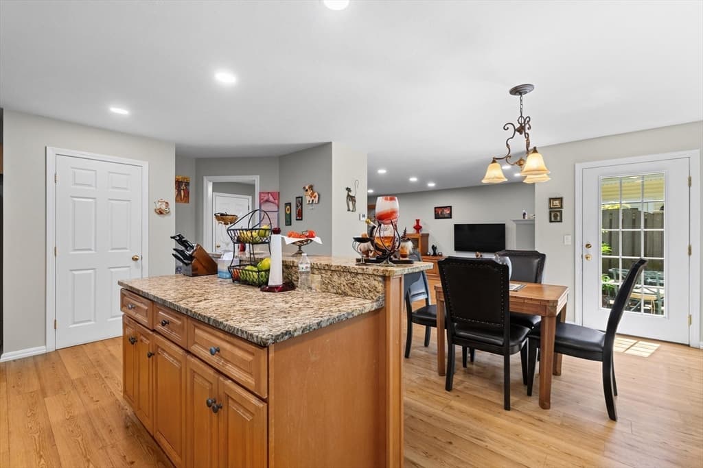 172 South St. # 172, Northborough MA 01532 photo 14