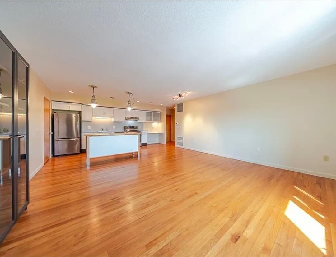 Condominium at 351 Pleasant St # 9, Northampton MA 01060, Northampton, photo 6 of 17