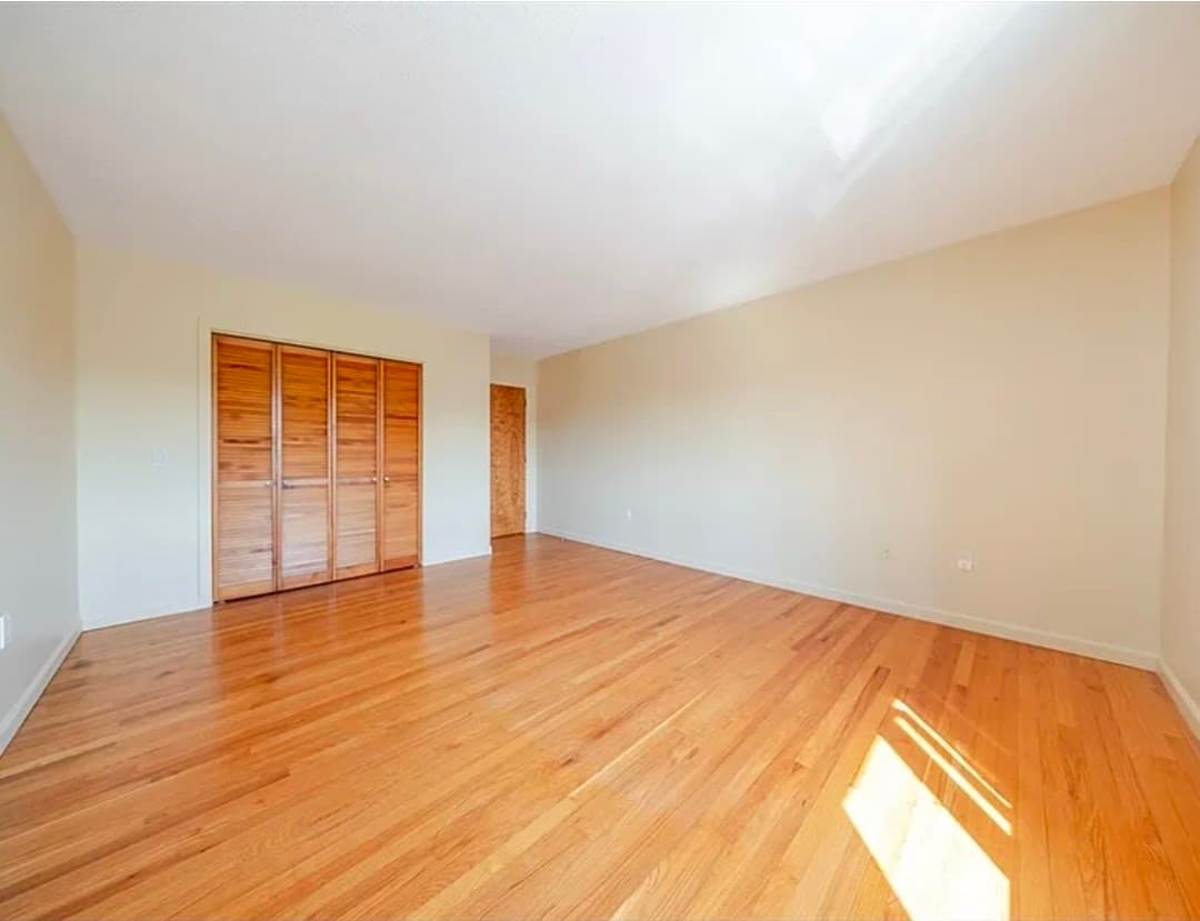 Condominium at 351 Pleasant St # 9, Northampton MA 01060, Northampton, photo 12 of 17