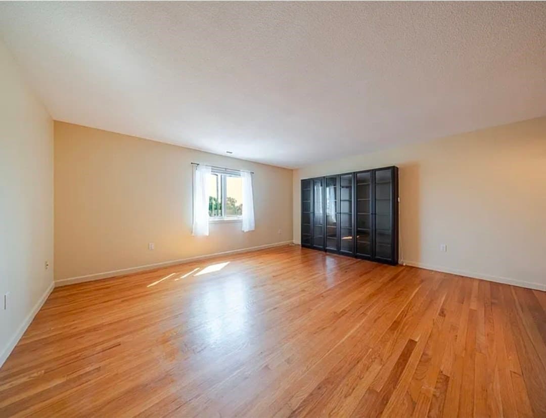 Condominium at 351 Pleasant St # 9, Northampton MA 01060, Northampton, photo 9 of 17