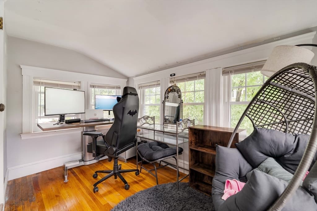 27 Pitcher Ave, Medford MA 02155 photo 19