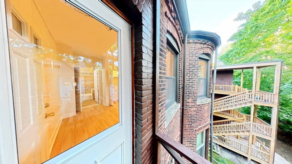 40 Winchester St # 8, Brookline MA 02446 photo 8