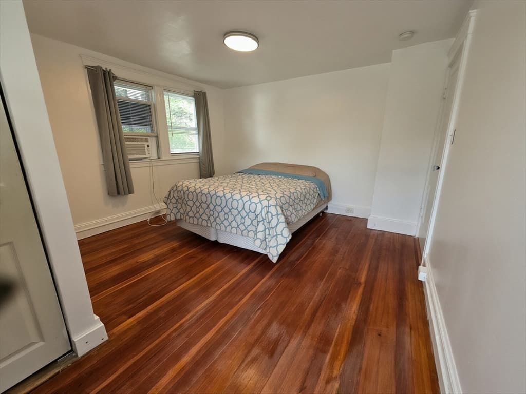 15 Dinsmore Street, Lowell MA 01852 photo 13