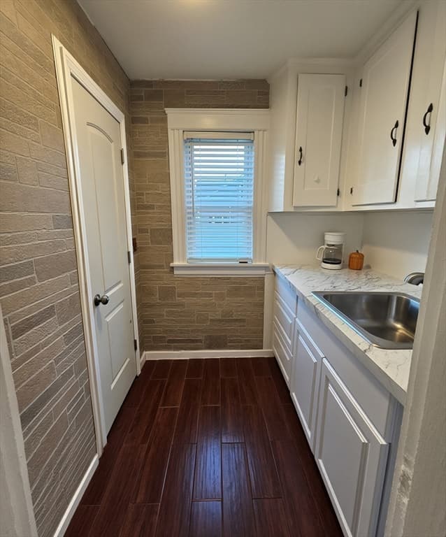 15 Dinsmore Street, Lowell MA 01852 photo 10