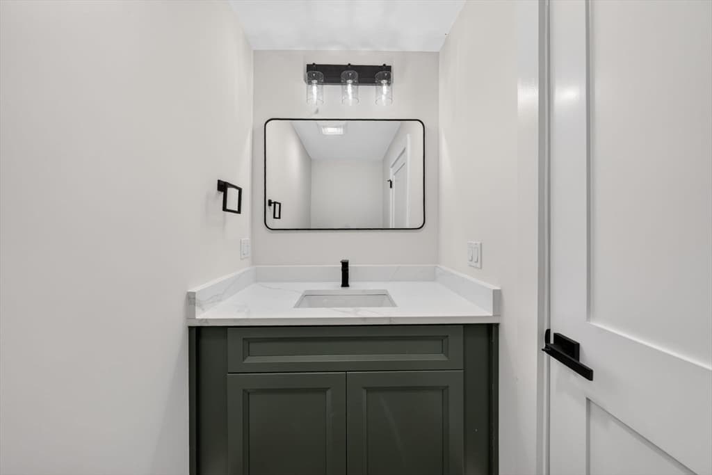 20 Washington Pl, Malden MA 02148 photo 6