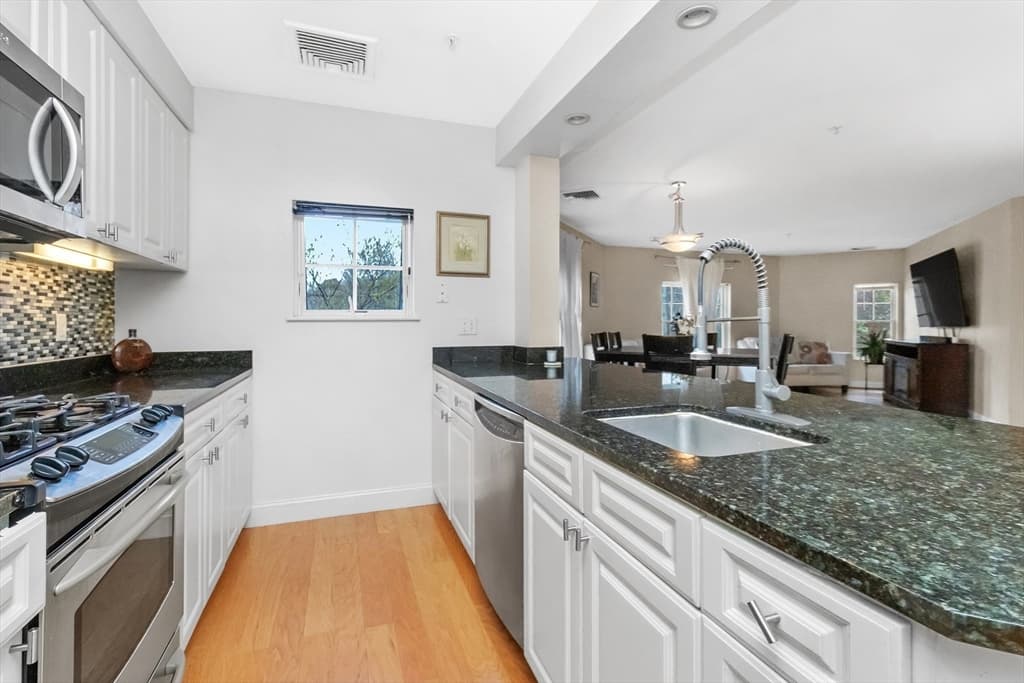 501 Commerce Dr # 2204, Braintree MA 02184 photo 5