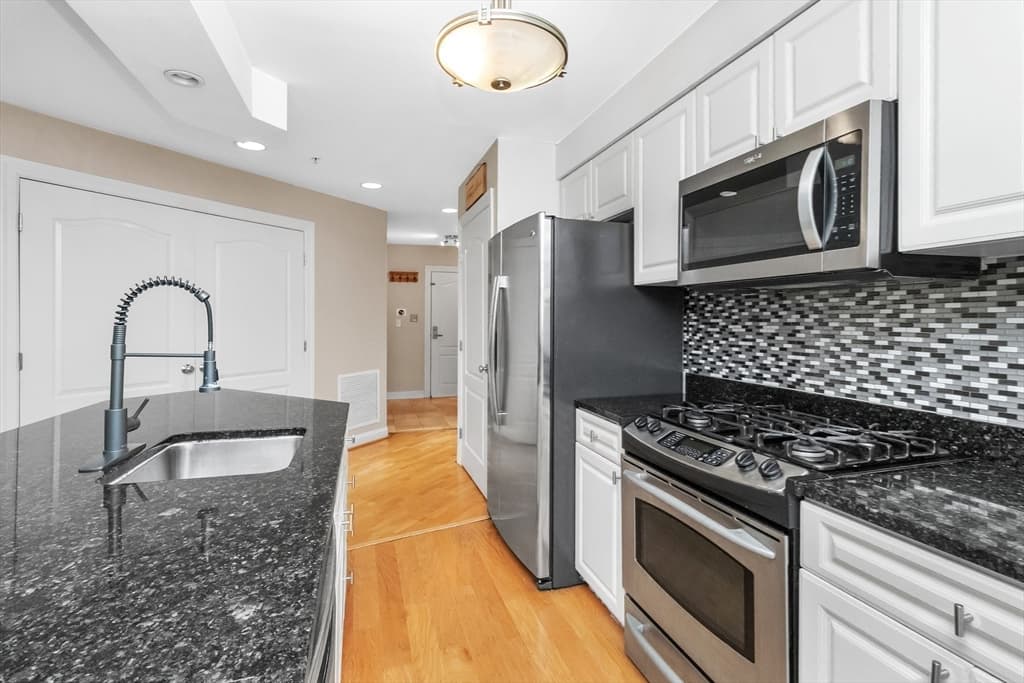 501 Commerce Dr # 2204, Braintree MA 02184 photo 4