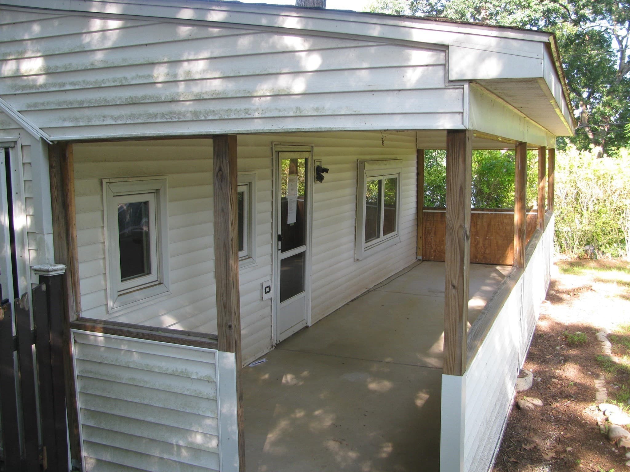 Single Family Residence at 128 N Lake Ave, Southwick MA 01077, photo 3 of 16
