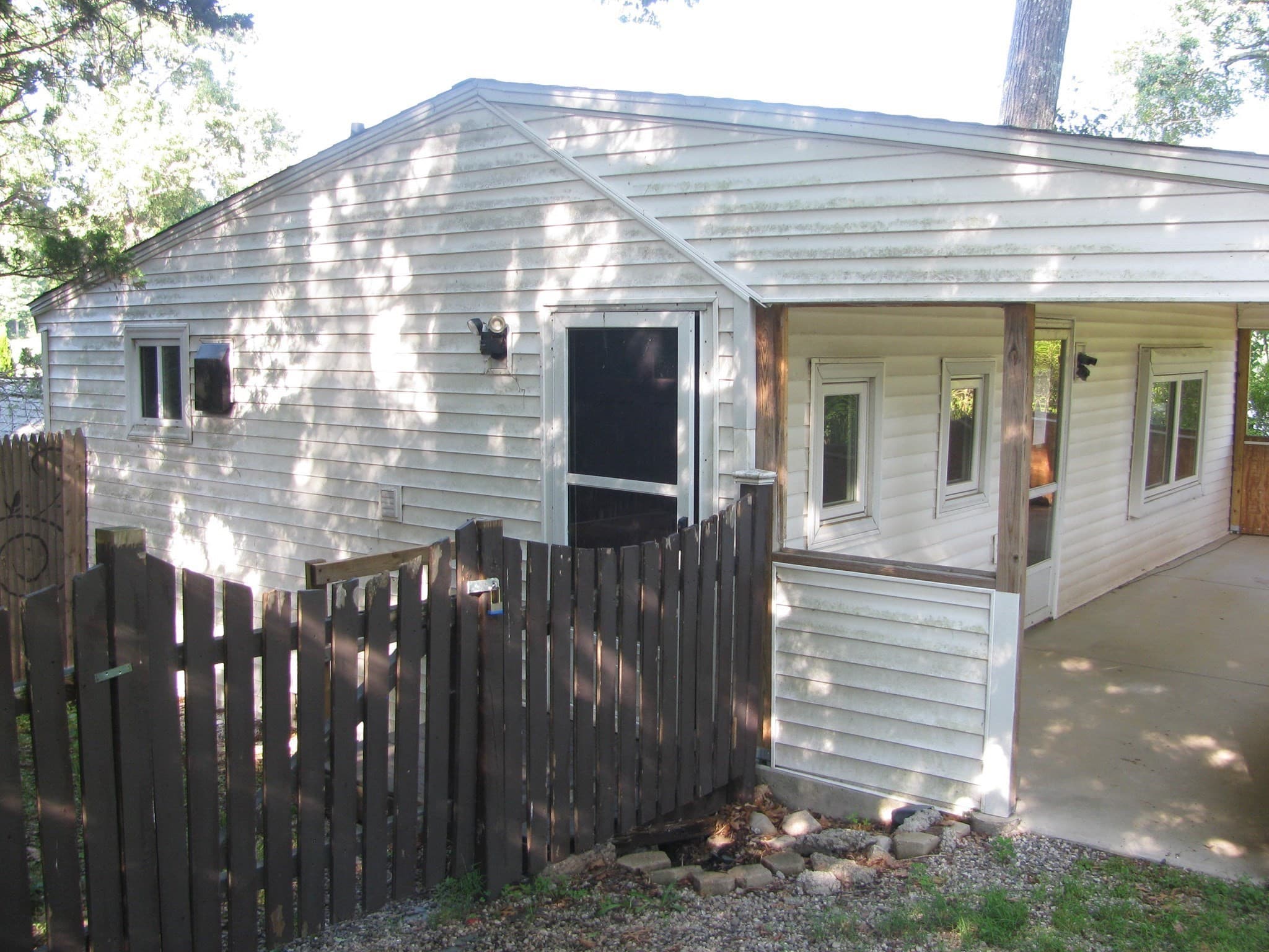 Single Family Residence at 128 N Lake Ave, Southwick MA 01077, photo 4 of 16