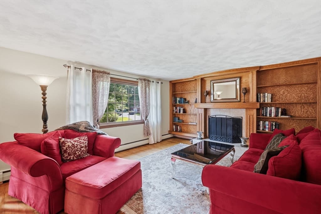 19 Kimbrough Rd, Billerica MA 01821 photo 3