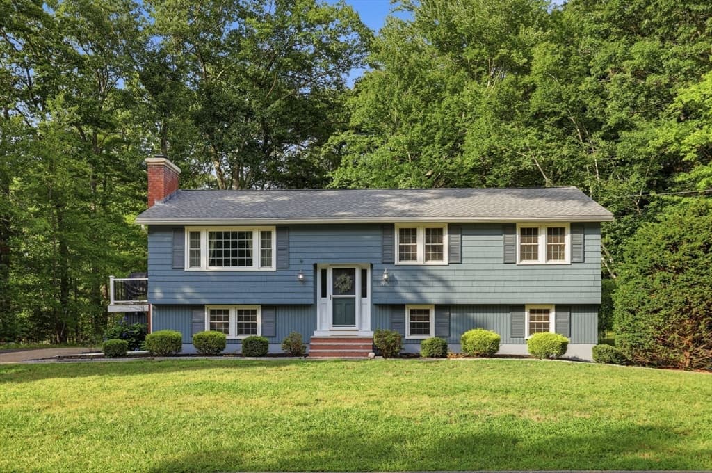 19 Kimbrough Rd, Billerica MA 01821