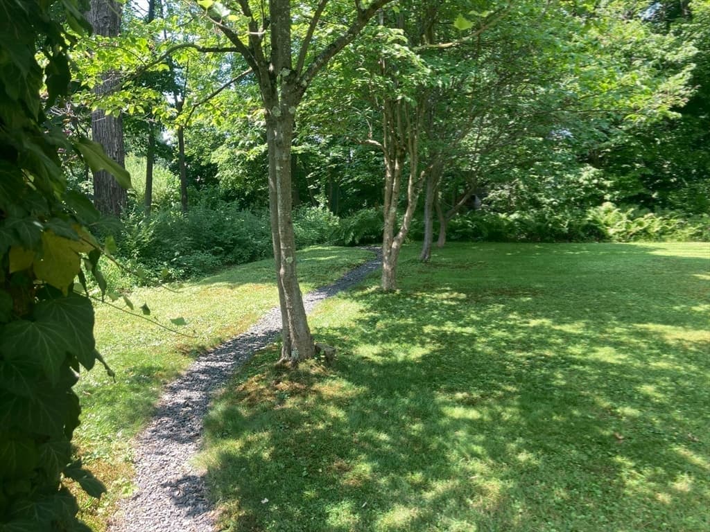 180 Lincoln, Amherst MA 01002 photo 33