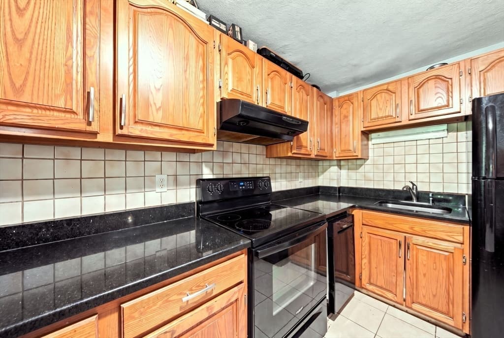 10 Coffey St # 25, Boston MA 02122 photo 14