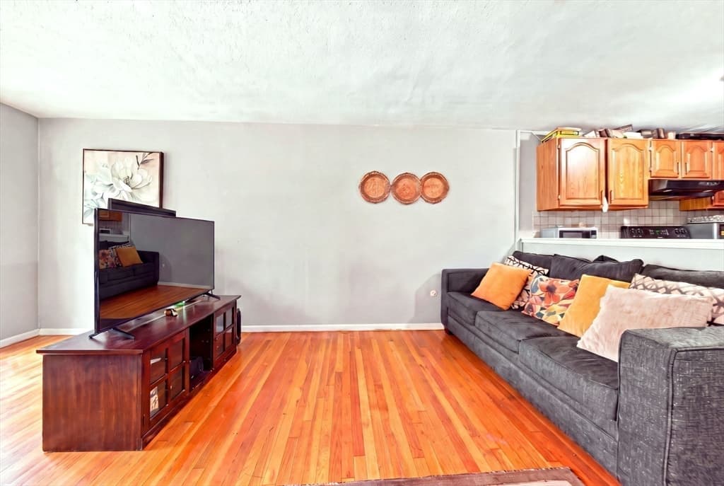 10 Coffey St # 25, Boston MA 02122 photo 8