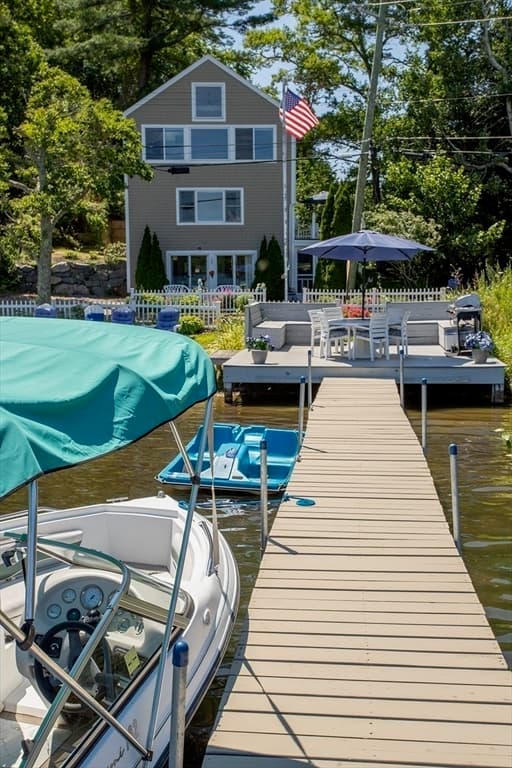 197 Roxy Cahoon Rd, Plymouth MA 02360 photo 4