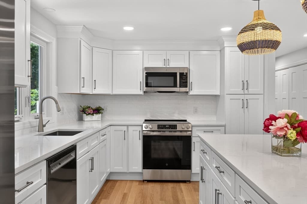 5 Candlewood Drive, Sandwich MA 02563 photo 2