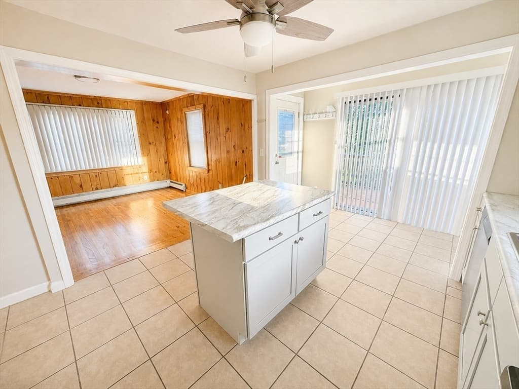 63 Prairie Ave, Swansea MA 02777 photo 9