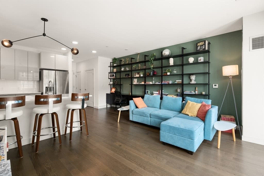 65 Lewis St # 216, Boston MA 02128 photo 4