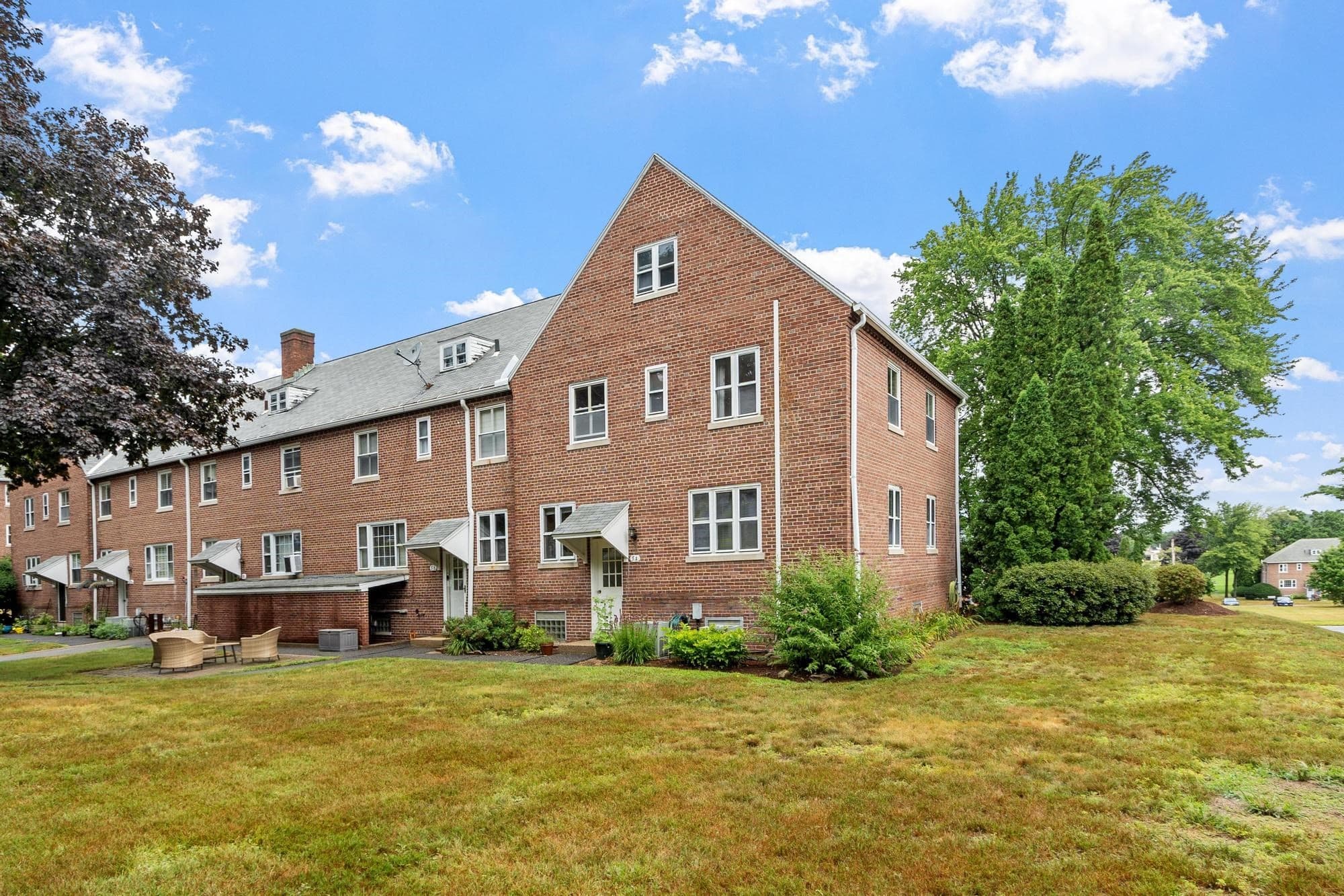 Condominium at 5 Walnut # 5A, Devens MA 01434, photo 4 of 41