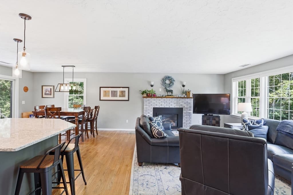 Single Family Residence at 22 Mary Dr, West Boylston MA 01583, photo 16 of 35