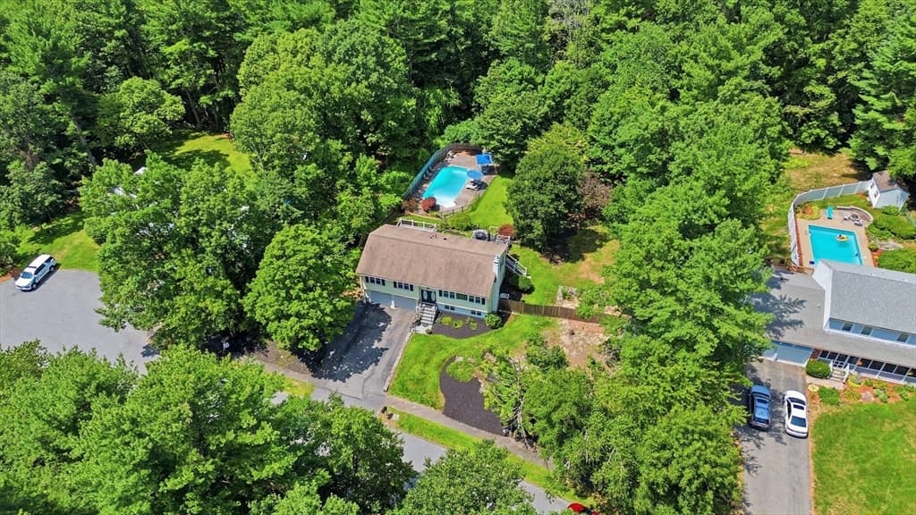 Single Family Residence at 22 Mary Dr, West Boylston MA 01583, photo 12 of 35