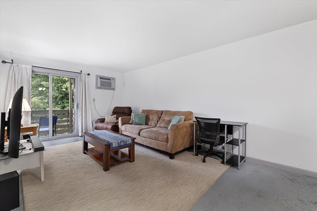 1199 Grafton St # 92, Worcester MA 01604 photo 8