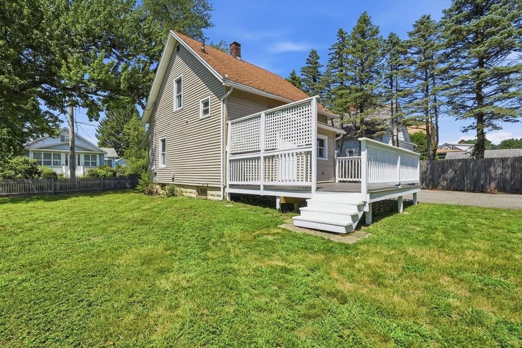 33 Baltimore Ave, Chicopee MA 01020 photo 6