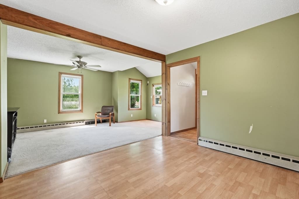 33 Baltimore Ave, Chicopee MA 01020 photo 12